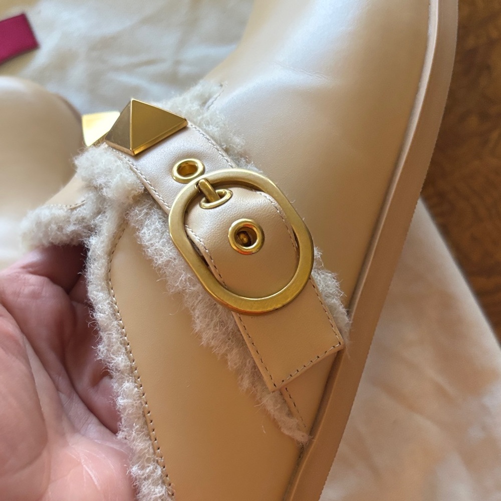 Valentino Cream Mules with Gold Accents - Picture 4 of 13